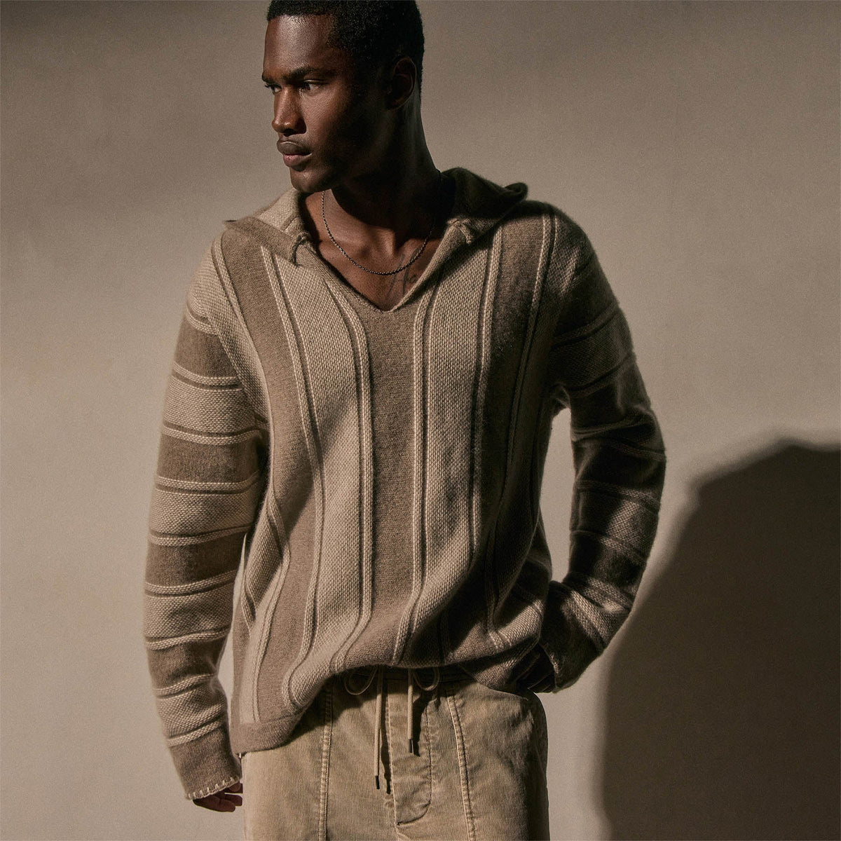 Mens Poncho in Natural Stripe | James Perse Los Angeles
