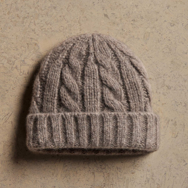 Lightweight Txrd Cashmere Cblknt Beanie in Beige Melange | James Perse Los Angeles