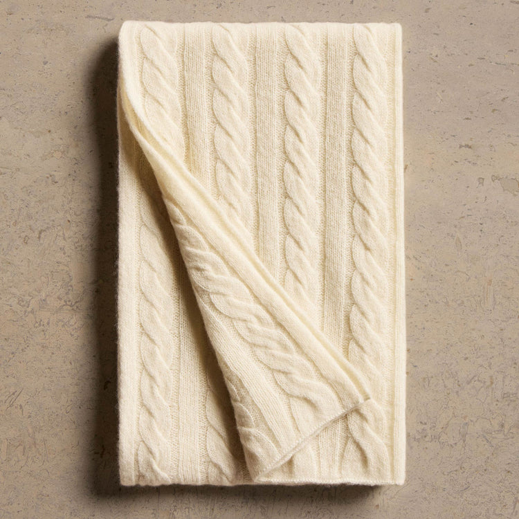Lightweight Cashmere Cableknit Scarf in Ivory | James Perse Los Angeles