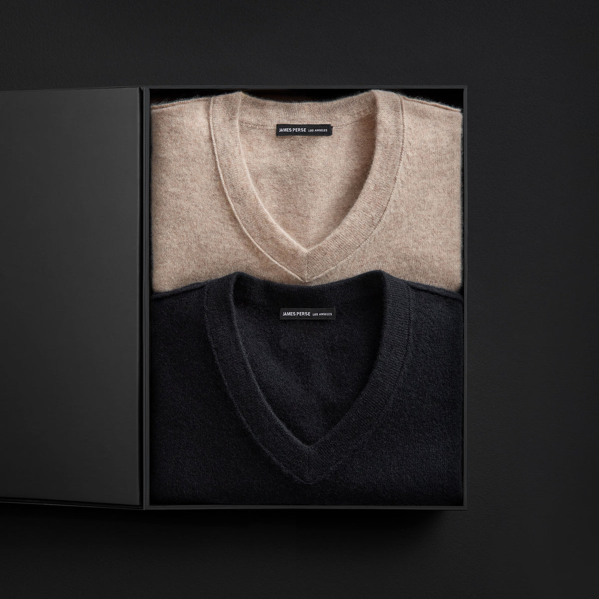 Men's Cashmere V Neck Sweater Gift Set In Black/Stone | James Perse Los Angeles