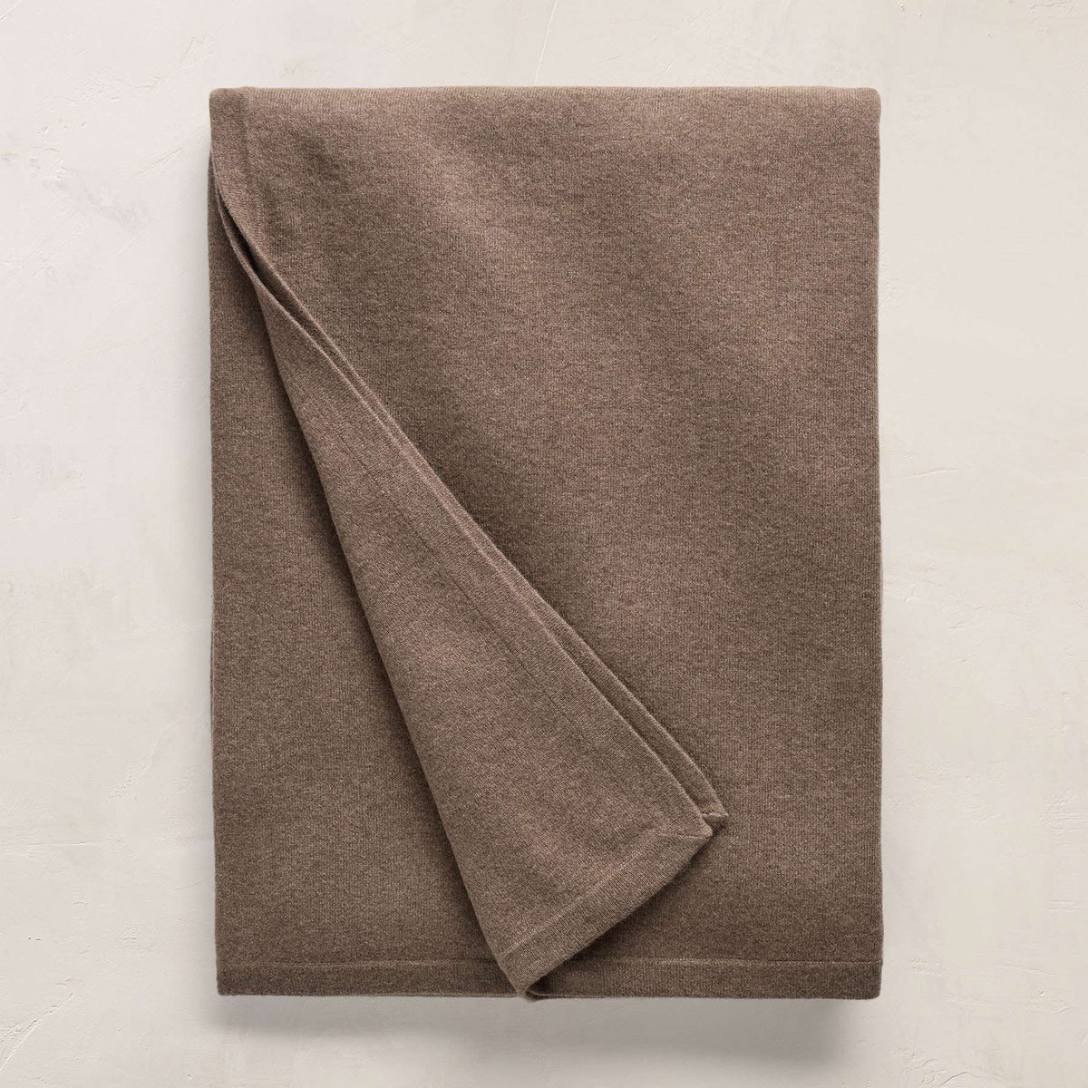 Recycled Cashmere Blanket in Mid Brown | James Perse Los Angeles