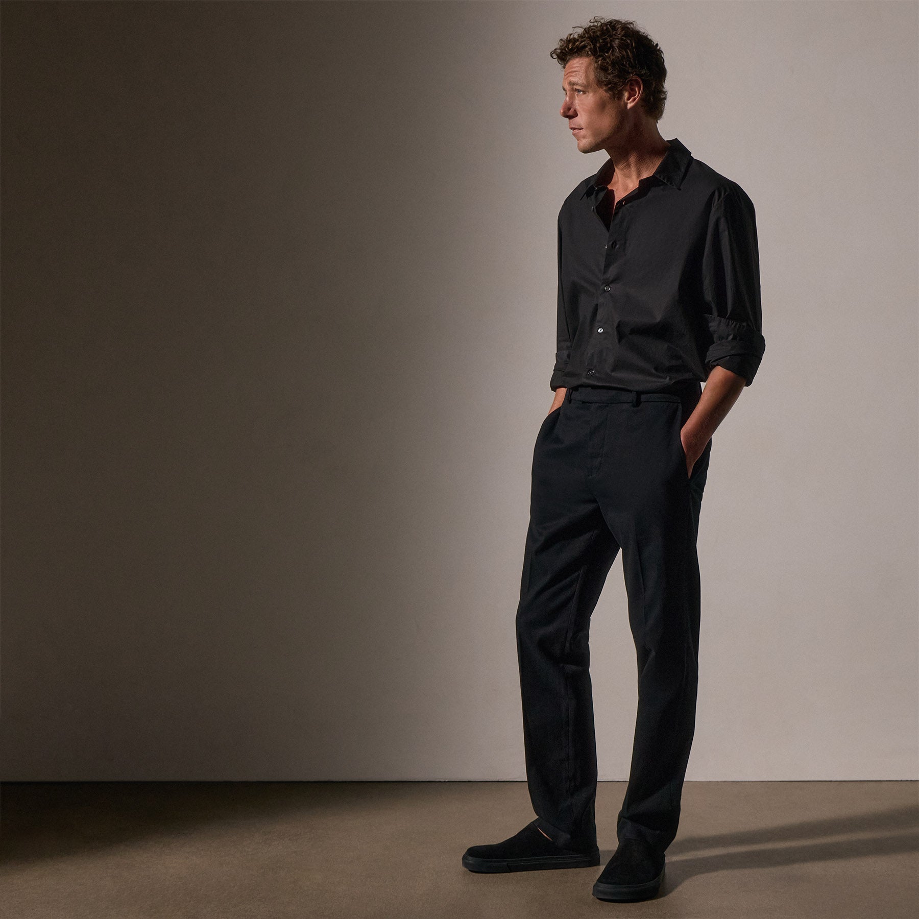 Cashmere Touch Twill Trouser in Black | James Perse Los Angeles