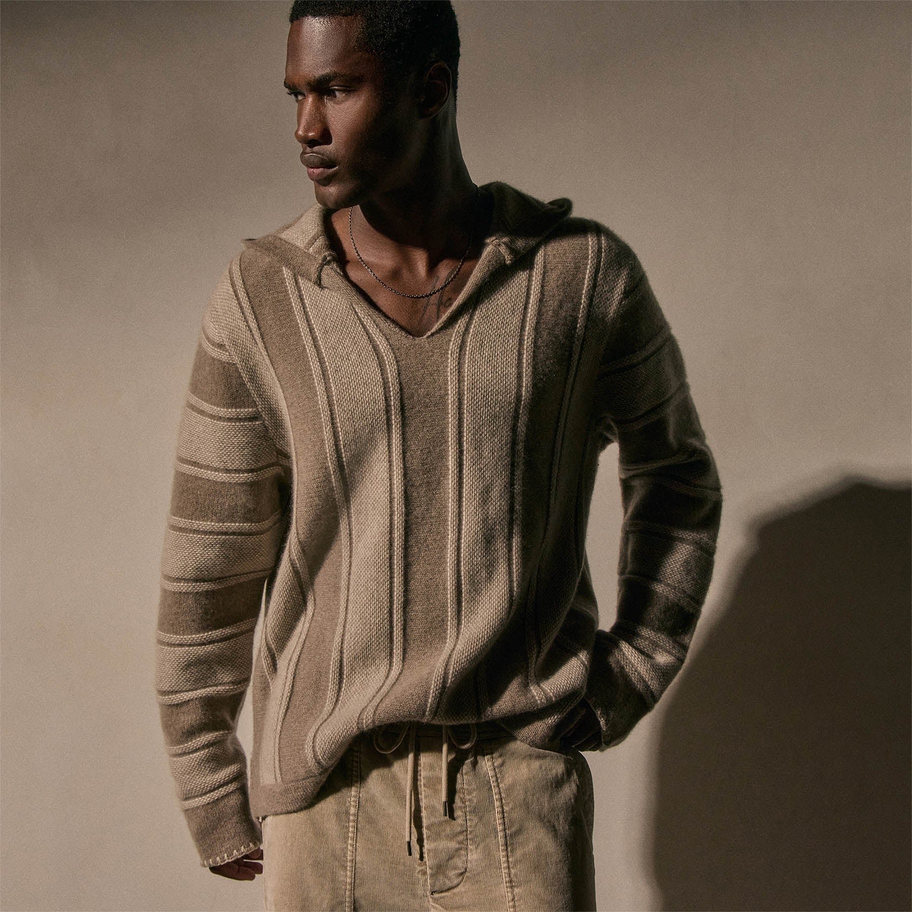 Mens Poncho in Natural Stripe | James Perse Los Angeles