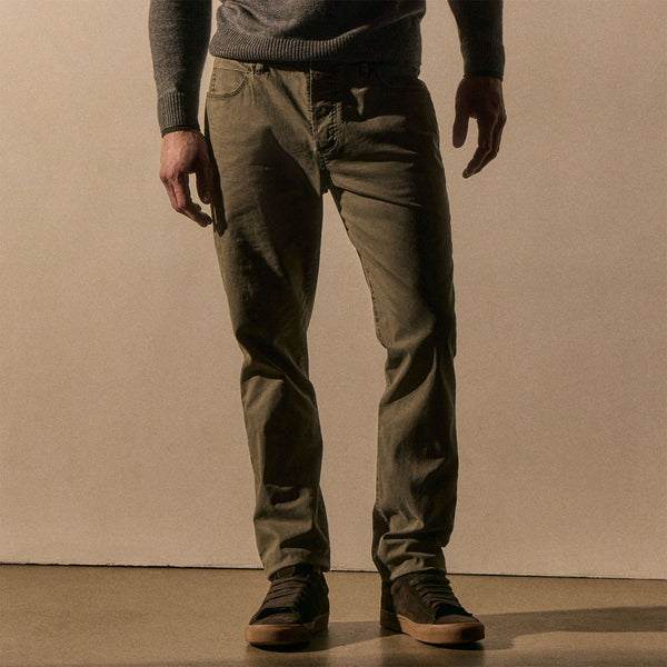 Men's Suede Retro Sneaker in Ebony | James Perse Los Angeles