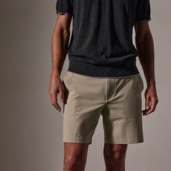 Golf Short in Sand | James Perse Los Angeles