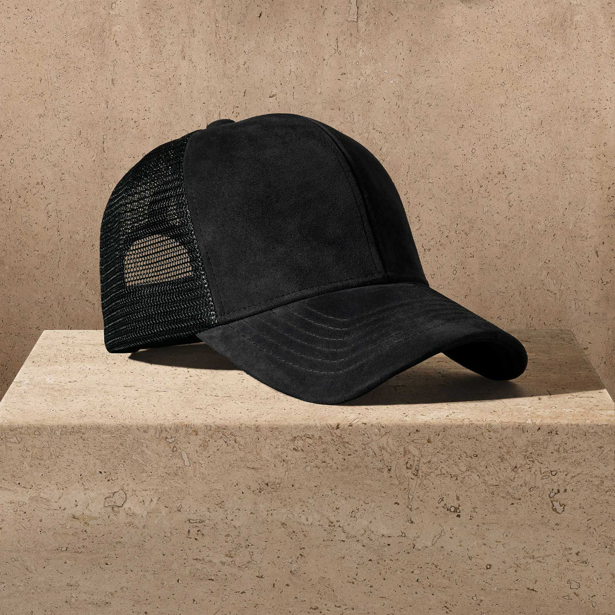 Men's Suede 6/Panel Trucker Hat in Black | James Perse Los Angeles