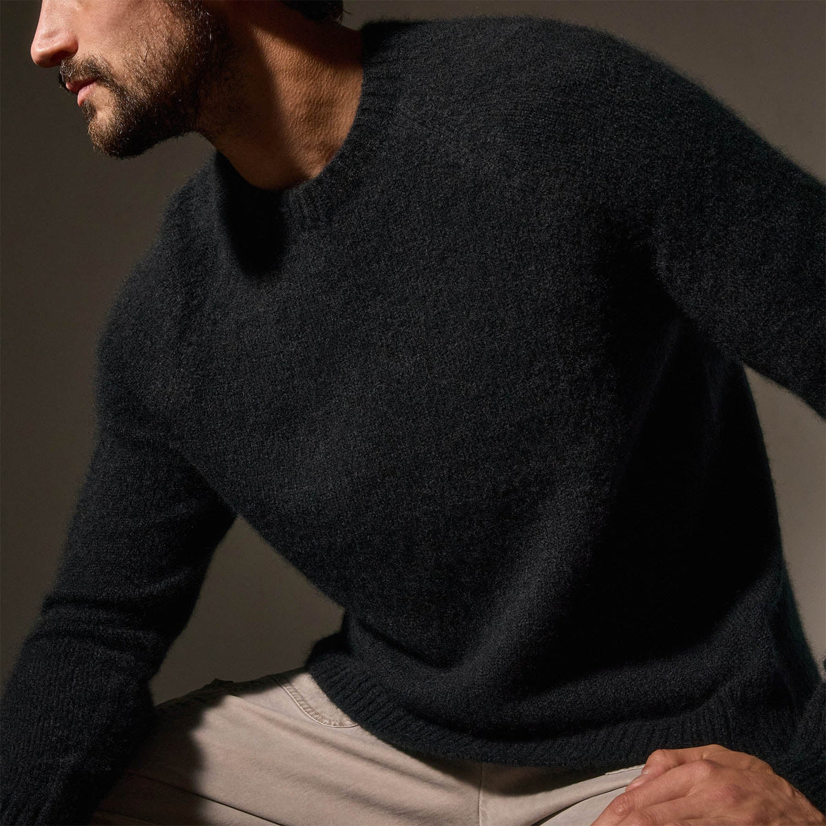 Lightweight Textured Cashmere Crew in True Black | James Perse Los Angeles