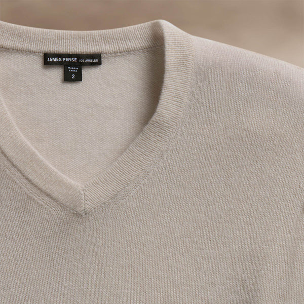 Soft Featherweight Cashmere V Neck in Tan | James Perse Los Angeles