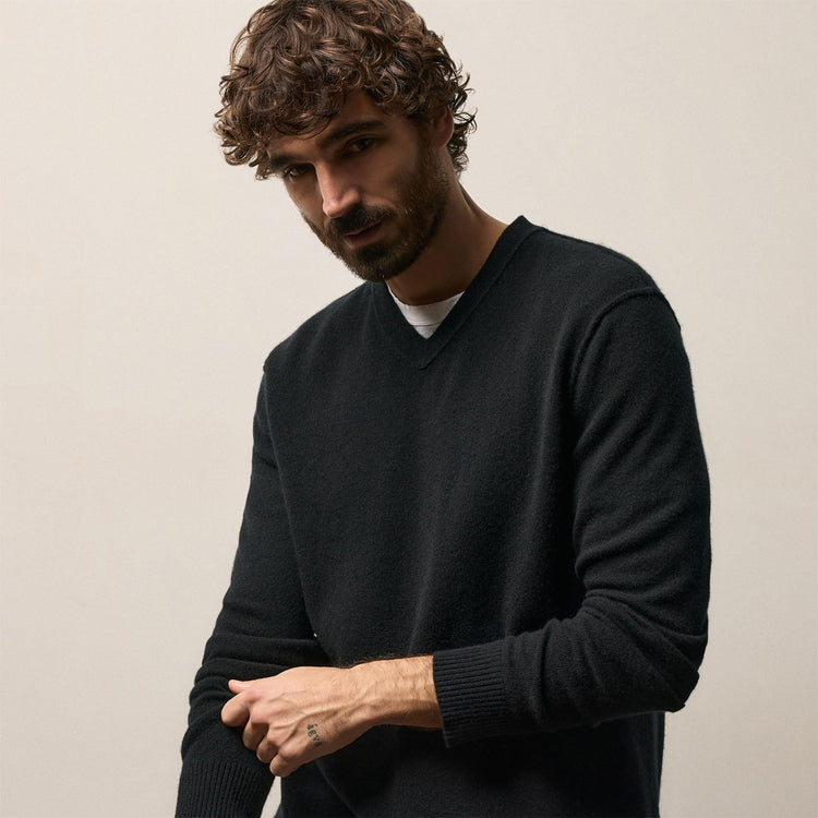Men's Cashmere V Neck Sweater Gift Set In Black/Stone | James Perse Los Angeles