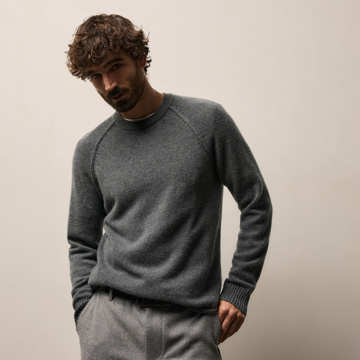 Recycled Cashmere Crew Sweater in Flannel | James Perse Los Angeles