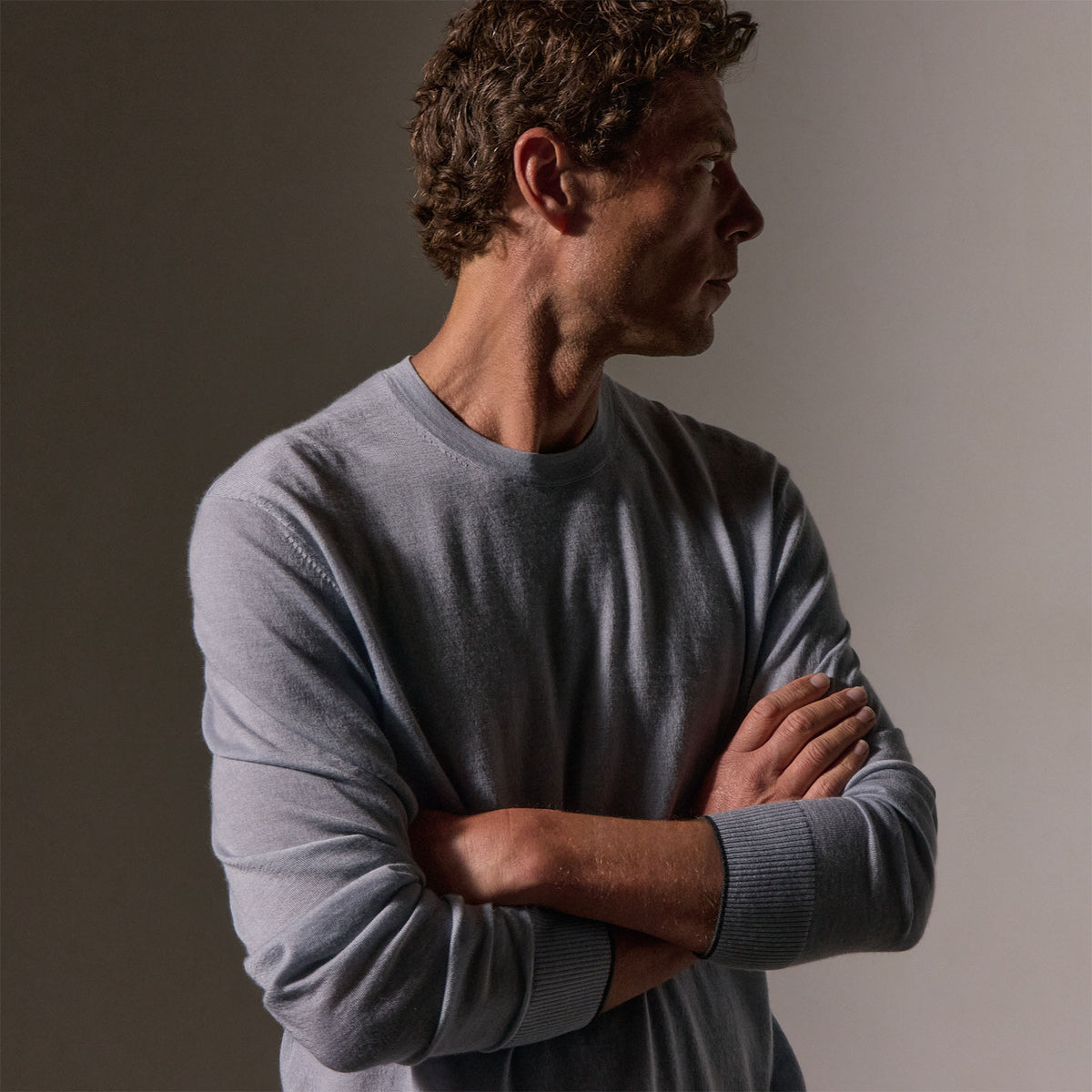 Ultrafine Cashmere Tipped Crew - Grey Sky/Coal