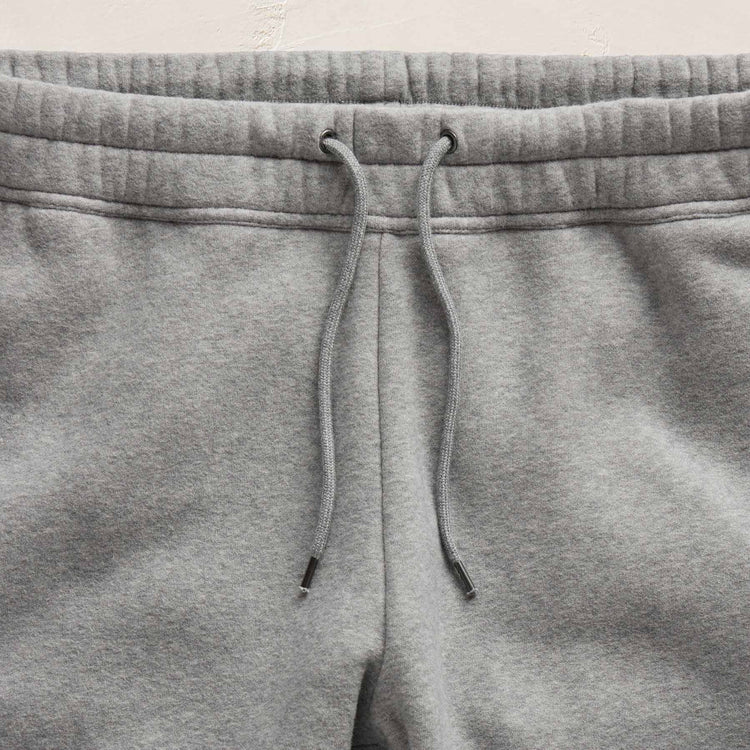 Cozy Straight Sweat Pant in Heather Grey | James Perse Los Angeles