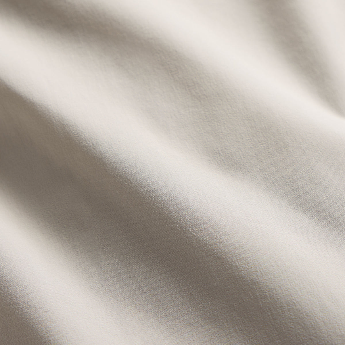 Split Hem Boardshort in Salt | James Perse Los Angeles