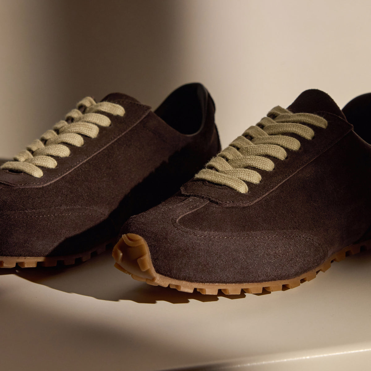 Women's Suede Low Running Sneaker in Cafe | James Perse Los Angeles