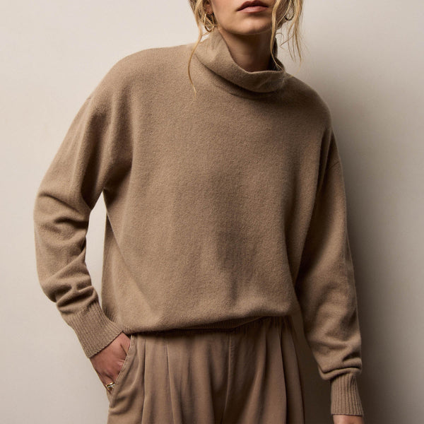 Spun Cashmere Funnel Neck in Coffee | James Perse Los Angeles