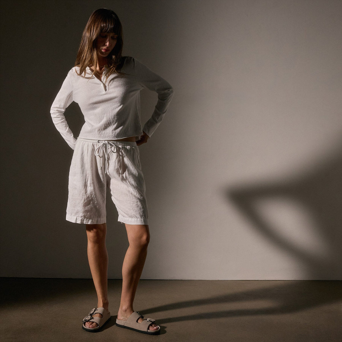 Slub Jersey Shrunken Henley in White | James Perse Los Angeles