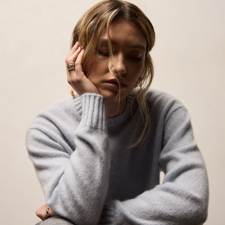 Lightweight Textured Cashmere Crew in Pale Blue | James Perse Los Angeles