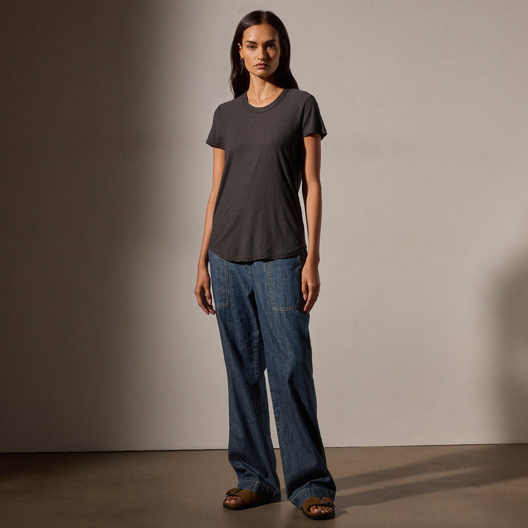 Sheer Slub Crew Neck Tee in Carbon | James Perse Los Angeles