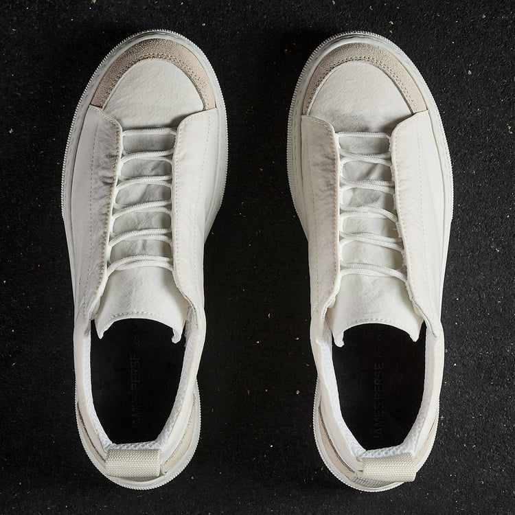 Solstice Low Top Skate Sneaker in White/Taupe | James Perse Los Angeles
